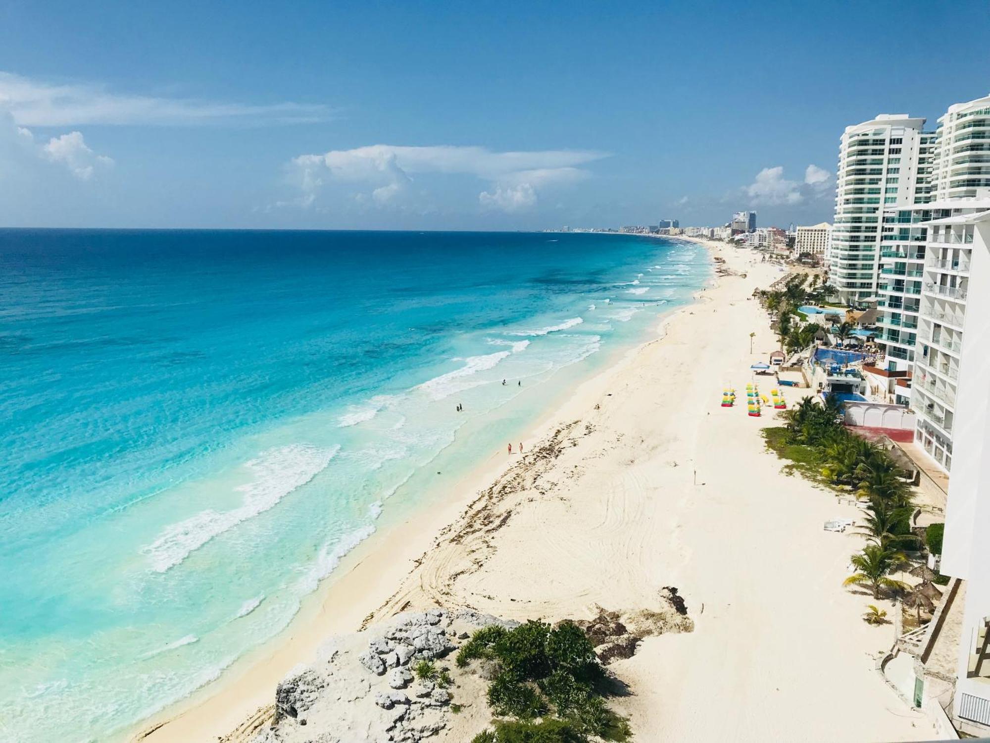 2 Story Oceanfront Penthouses On Cancun Beach! المظهر الخارجي الصورة