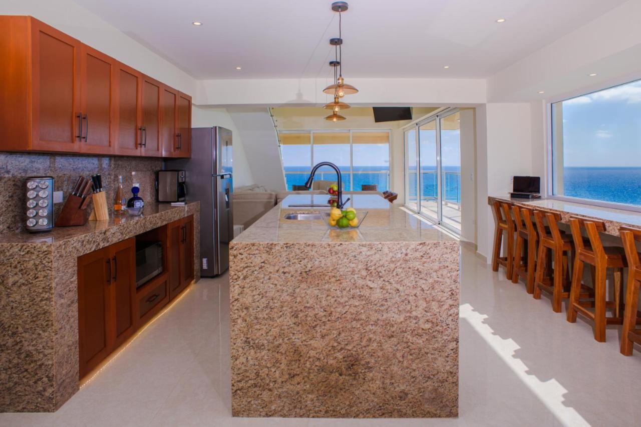 2 Story Oceanfront Penthouses On Cancun Beach! المظهر الخارجي الصورة